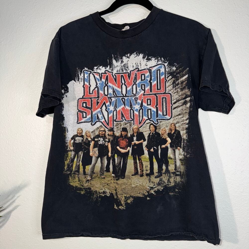 Lynyrd Skynyrd Vintage Band T-Shirt Alstyle‎ AAA Distressed Black Size M